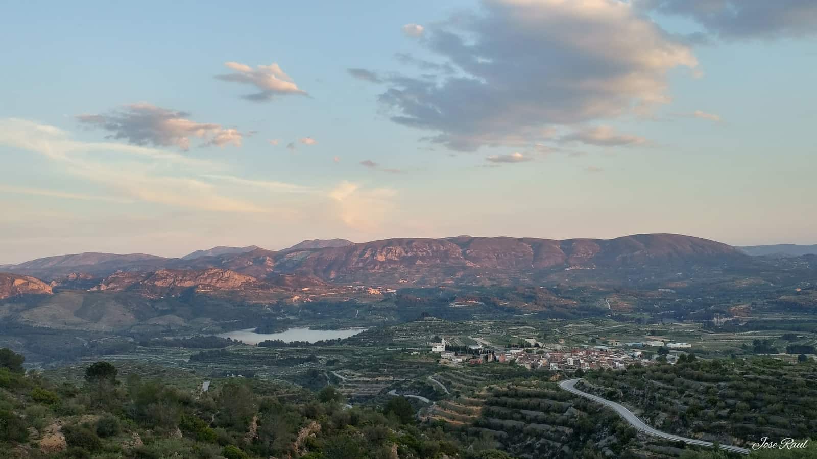 El pueblo de Beniarrés y su embalse Enamorados de Alicante