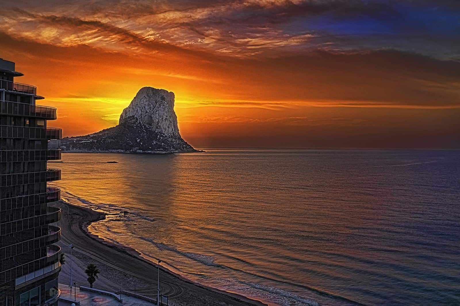 1407095155_Amanecer en Calpe en otoño 2ea