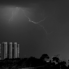 1409919824_TORMENTA SOBRE EL MAR