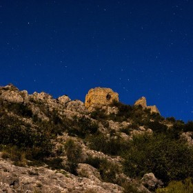 1420316956_luna-ilumina-guadalest