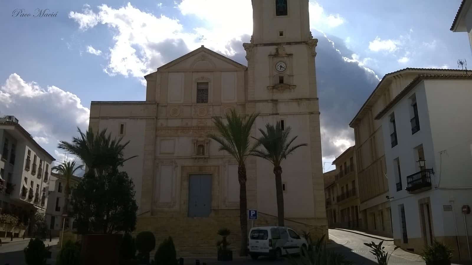 1435153461_16. La iglesia de La Nucia