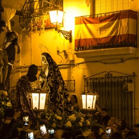 1491072396_paso de Semana Santa Cristo de la Cruz