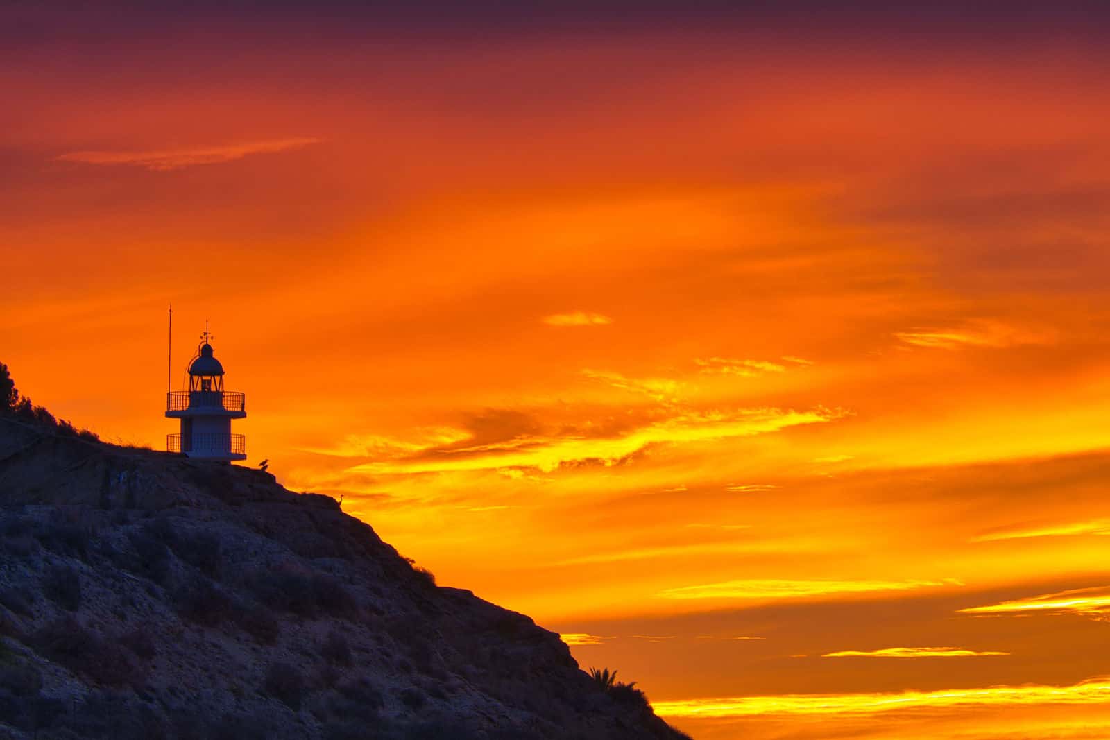 Amanecer de fuego en el Cabo