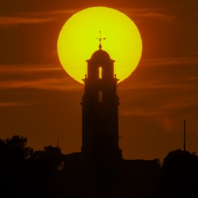 1684917988_Torre del Reloj de Monóvar y Sol